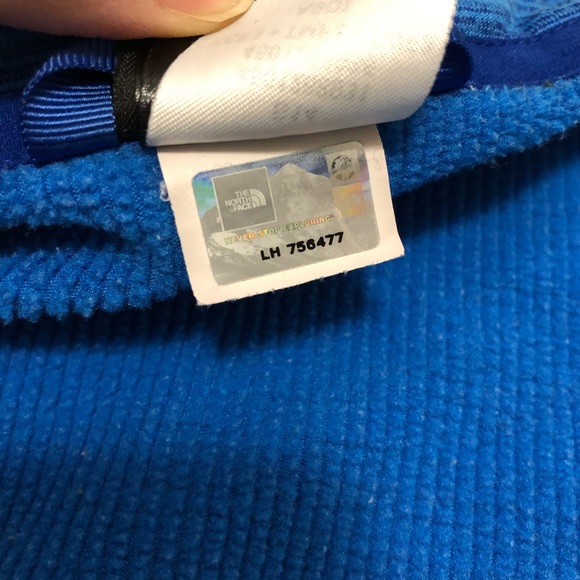 The North Face Zip-up Jacket ๐ฆ๐ป - Picture 5 of 8